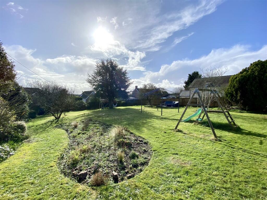 GARDENS