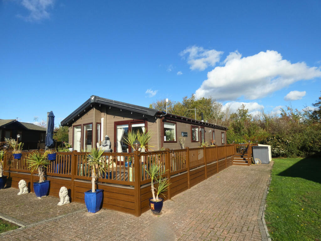 Seaview Avenue, CO5