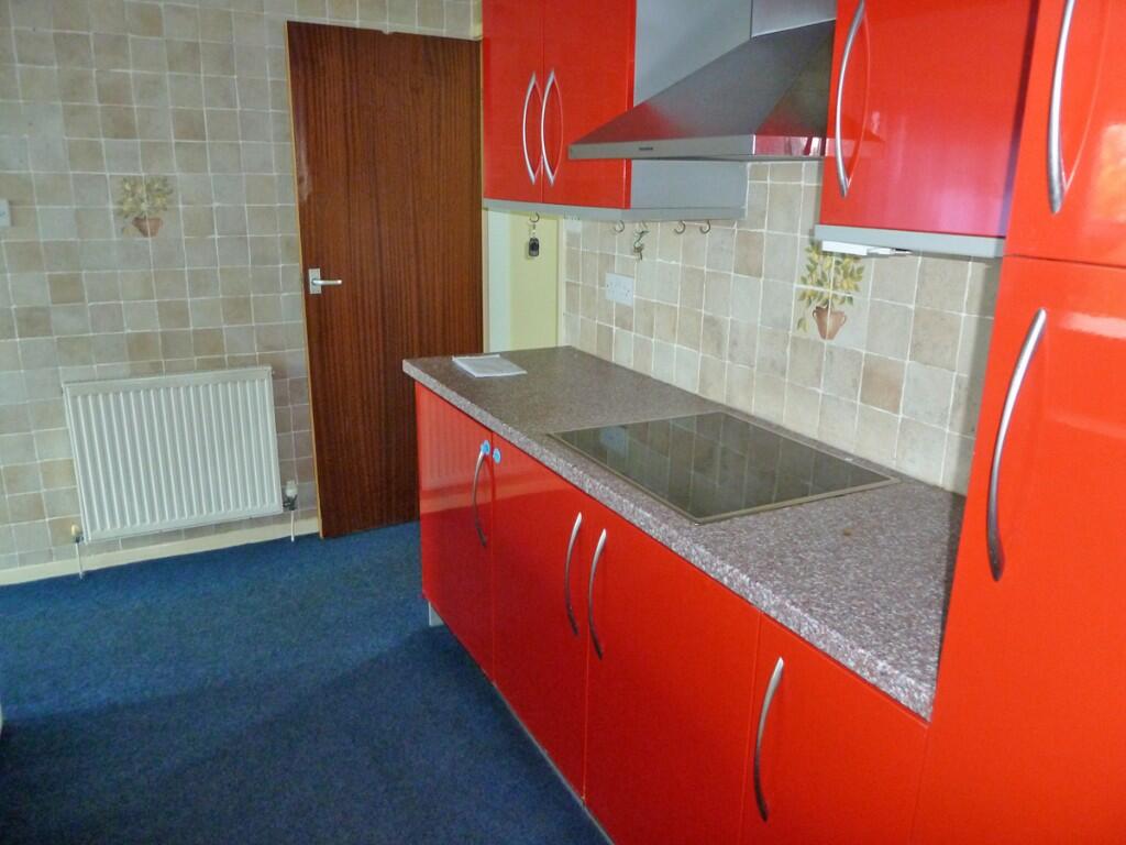 Red gloss units