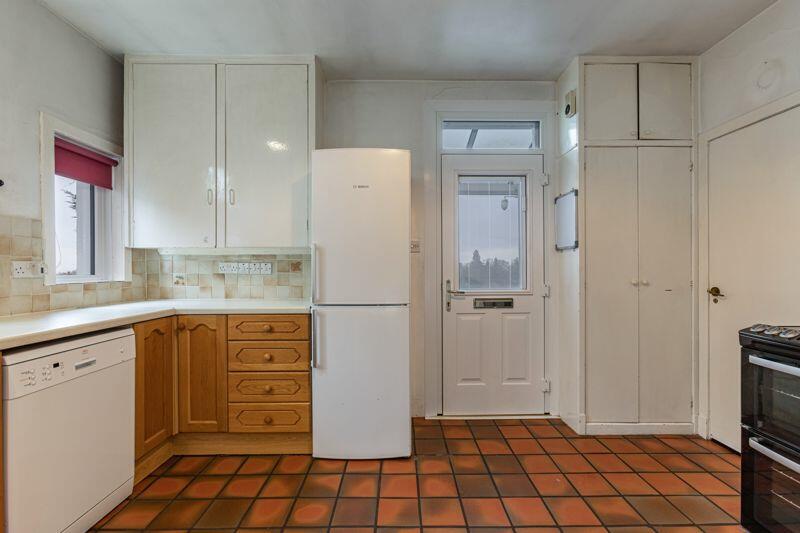 Breakfasting Kitchen