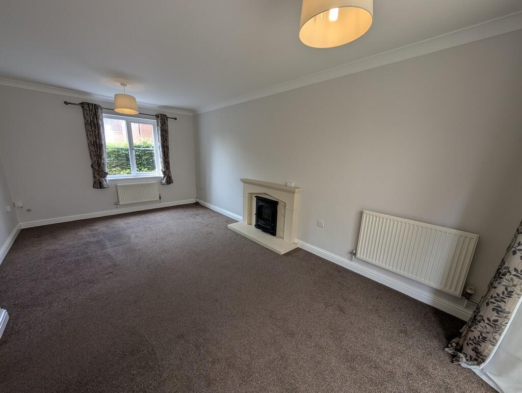 PXL_20250626_0928...