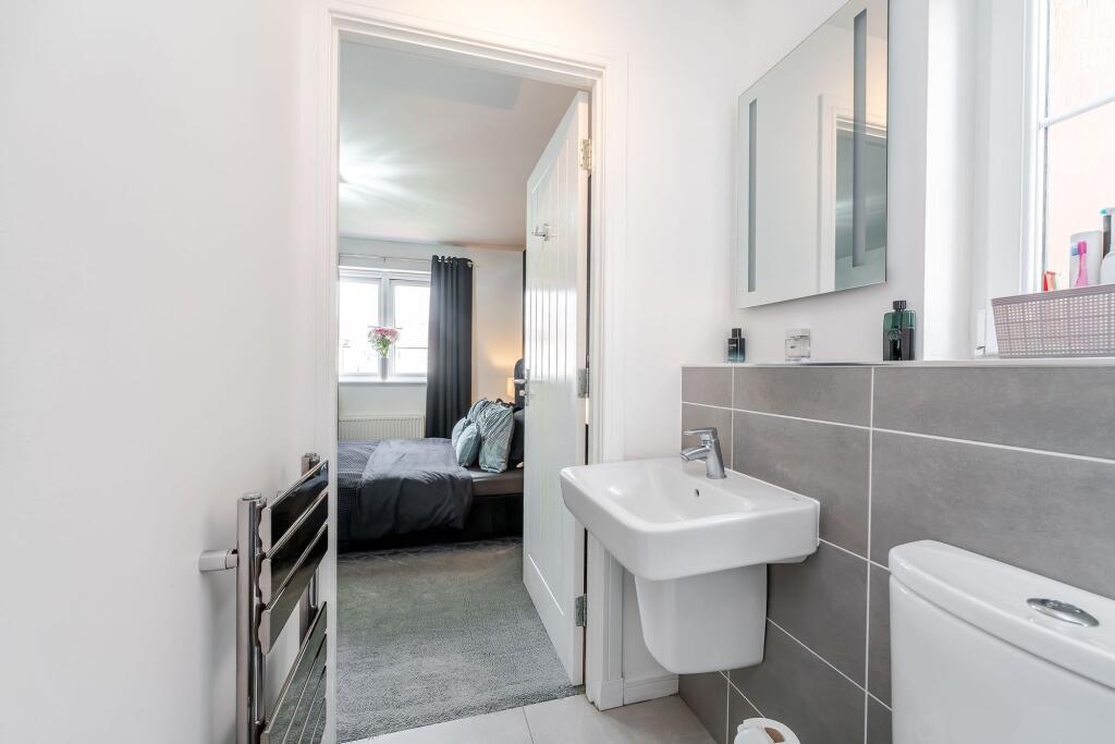 En-Suite Shower Room