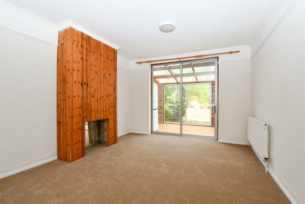 Reception Room.jpg