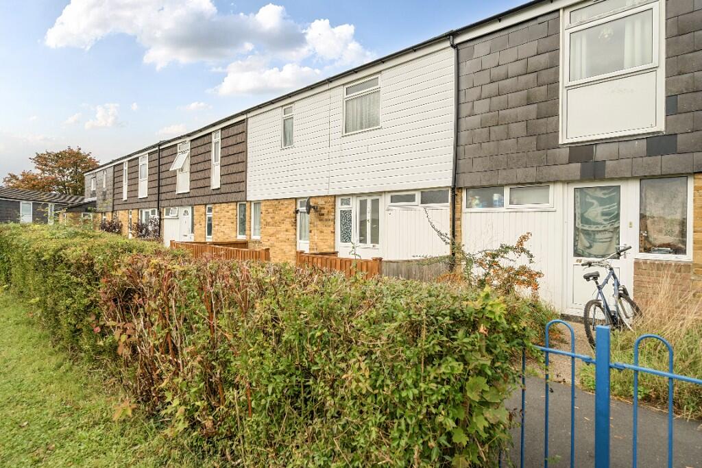 Sidlaw Close, Basingstoke, Hampshire, RG22