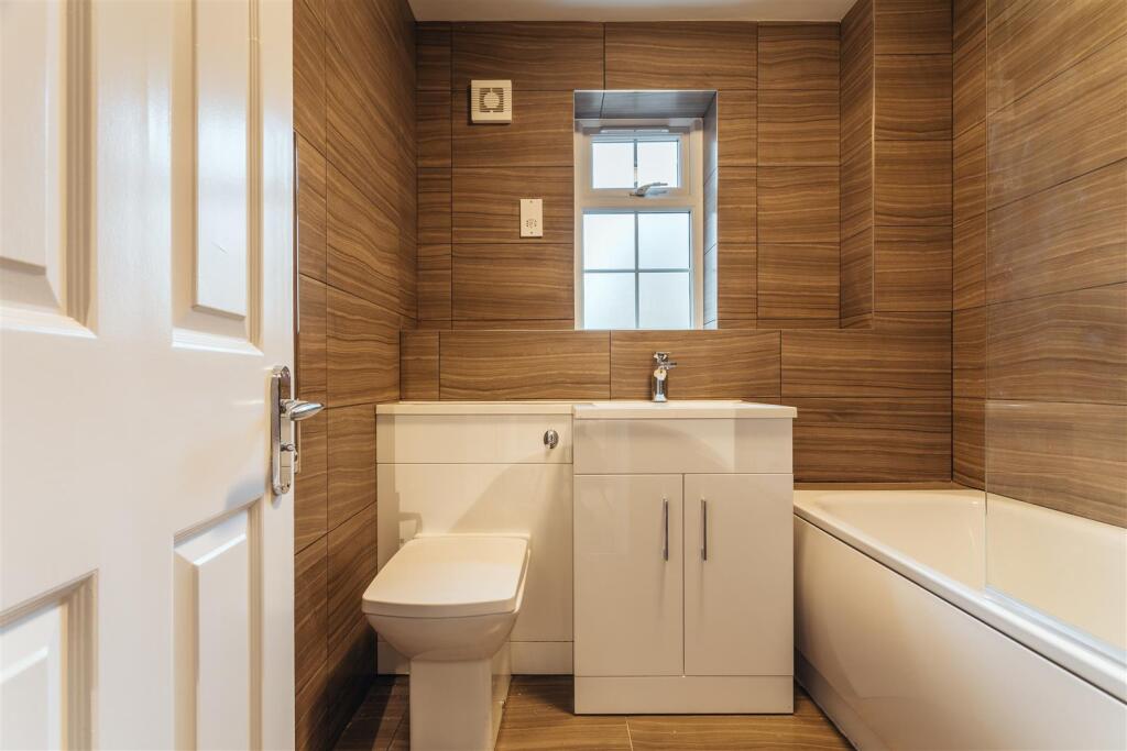 OO_cornwallis square_davies davies_07.jpg