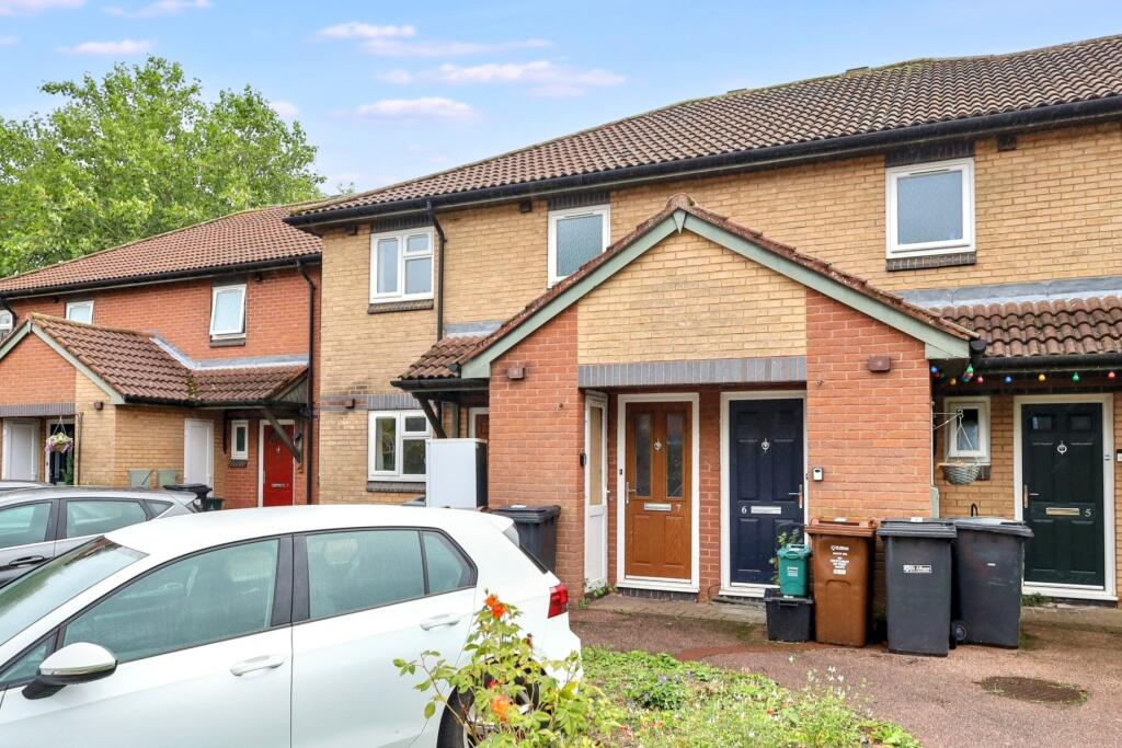 7 Reed Close, London Colney, Hertfordshire, AL2 1EZ