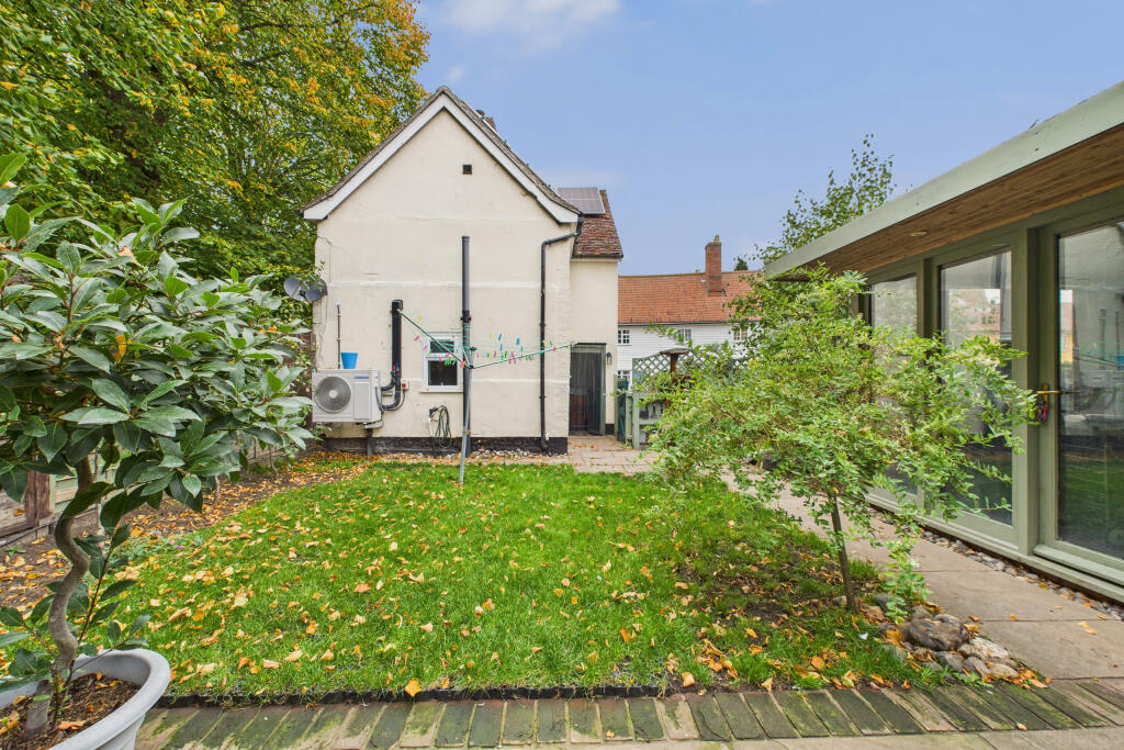 CAM05449G0-PR0037-STILL003