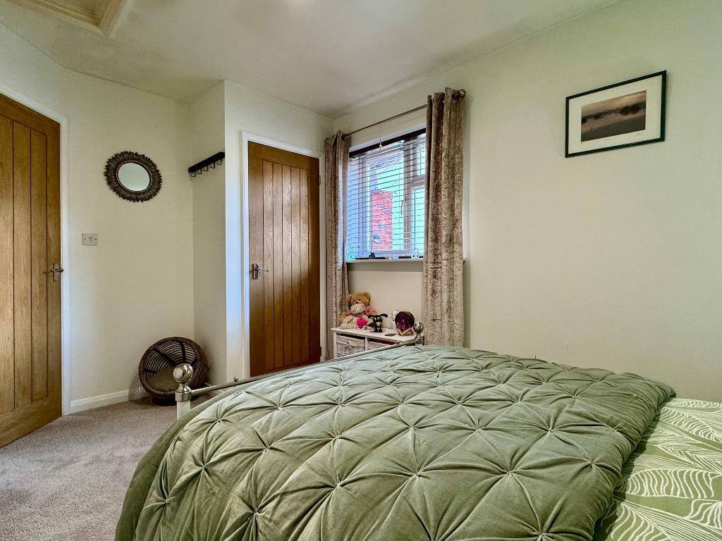 Bedroom 2 with built-in wardrobe