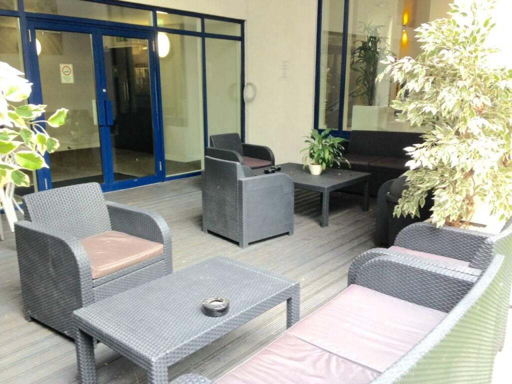 Courtyard 2.jpg