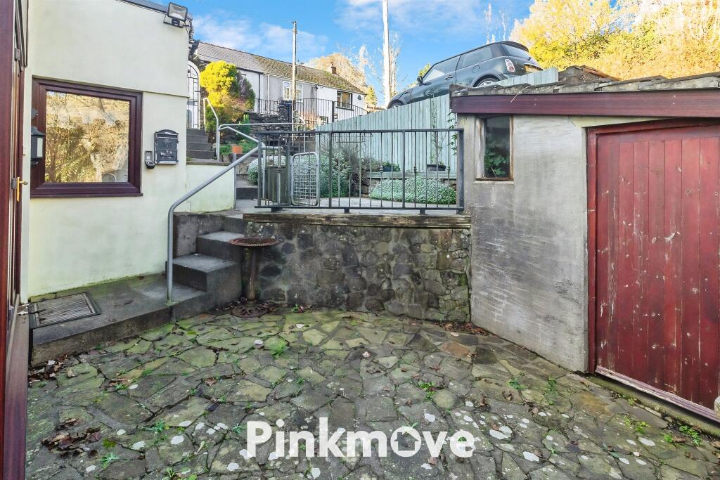 Woodlands, Talywain, Pontypool