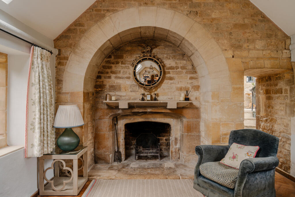 305356 - _A745420-HDR-2.jpg