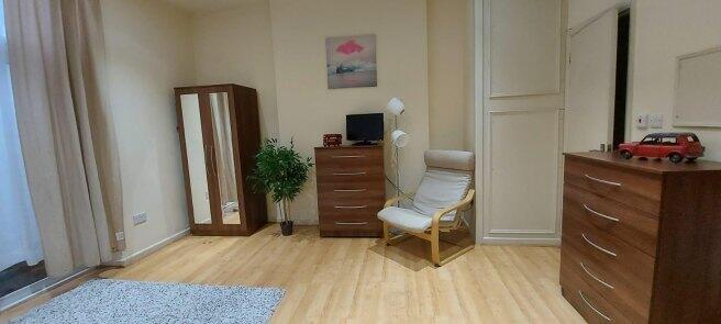 brondesbury-park-nw6-7ay-981766