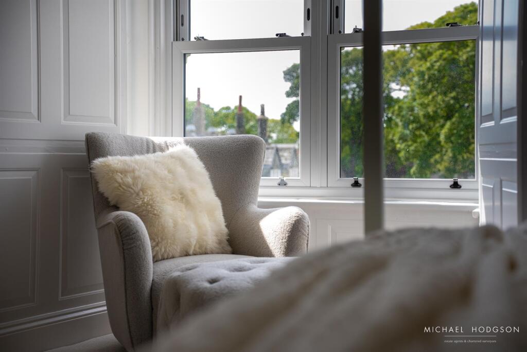 13 Front Street, Whitburn-48.jpg