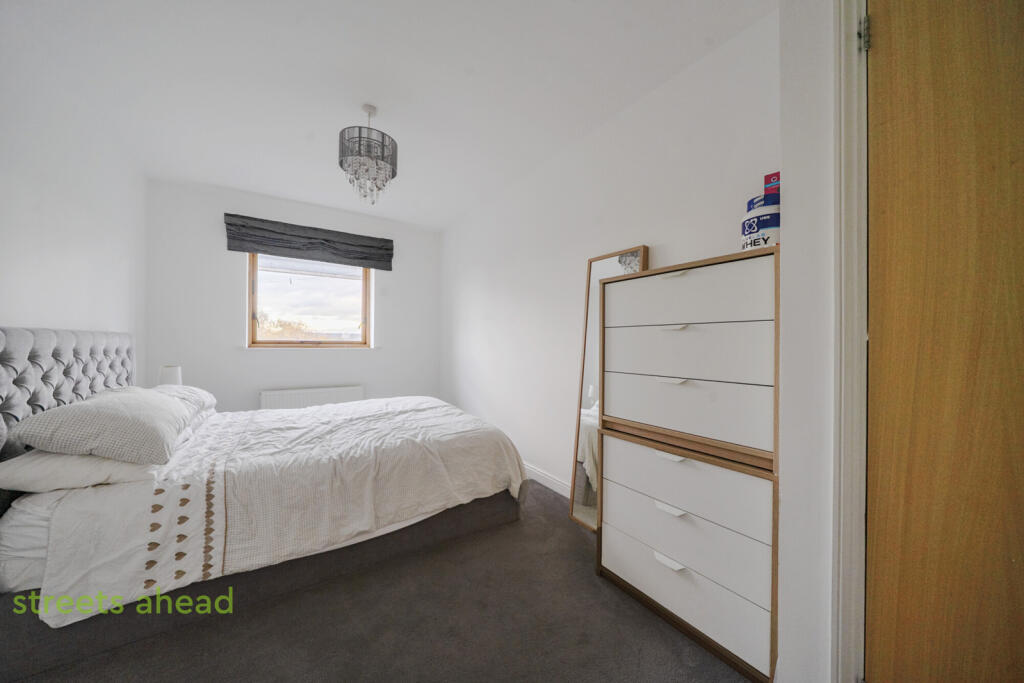 63671b7a-b83d-405...