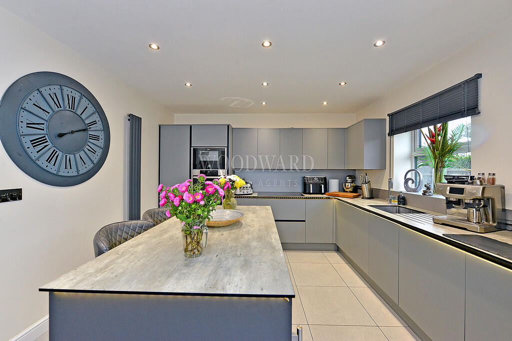 Kitchen/Dining Ro...