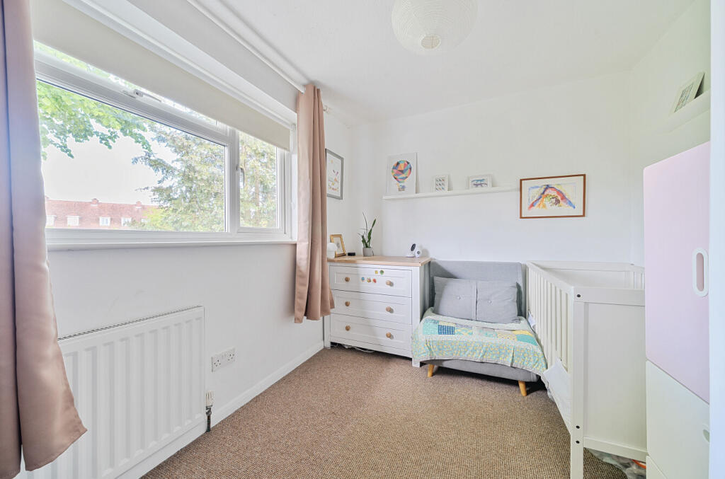 51-681cffd570eec-...