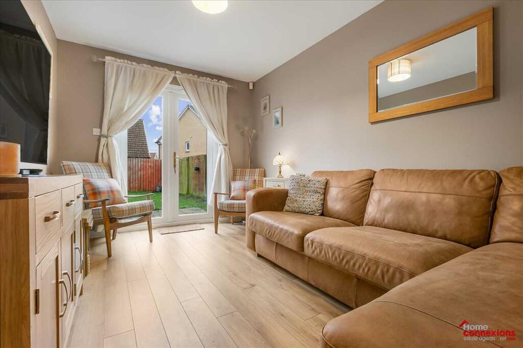 Family Room (1)