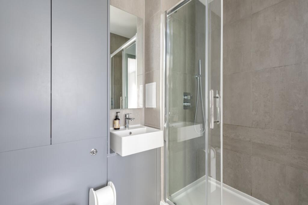 Ensuite