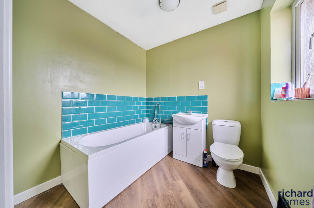 06520c43d4b0434f82323cb2aefa596b