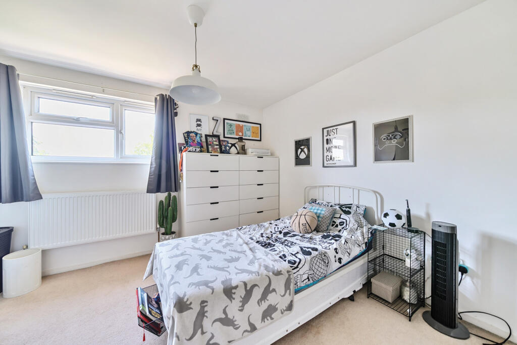 1311700-9-6852b52...