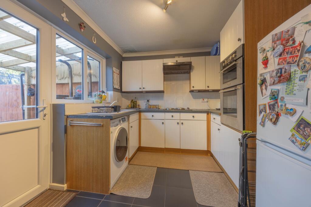 Ewemove Taunton Witham Close (4)