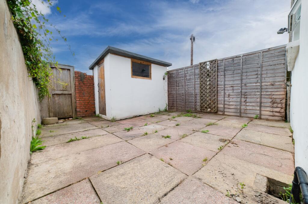 Call 02920 454555 to secure your viewing_14