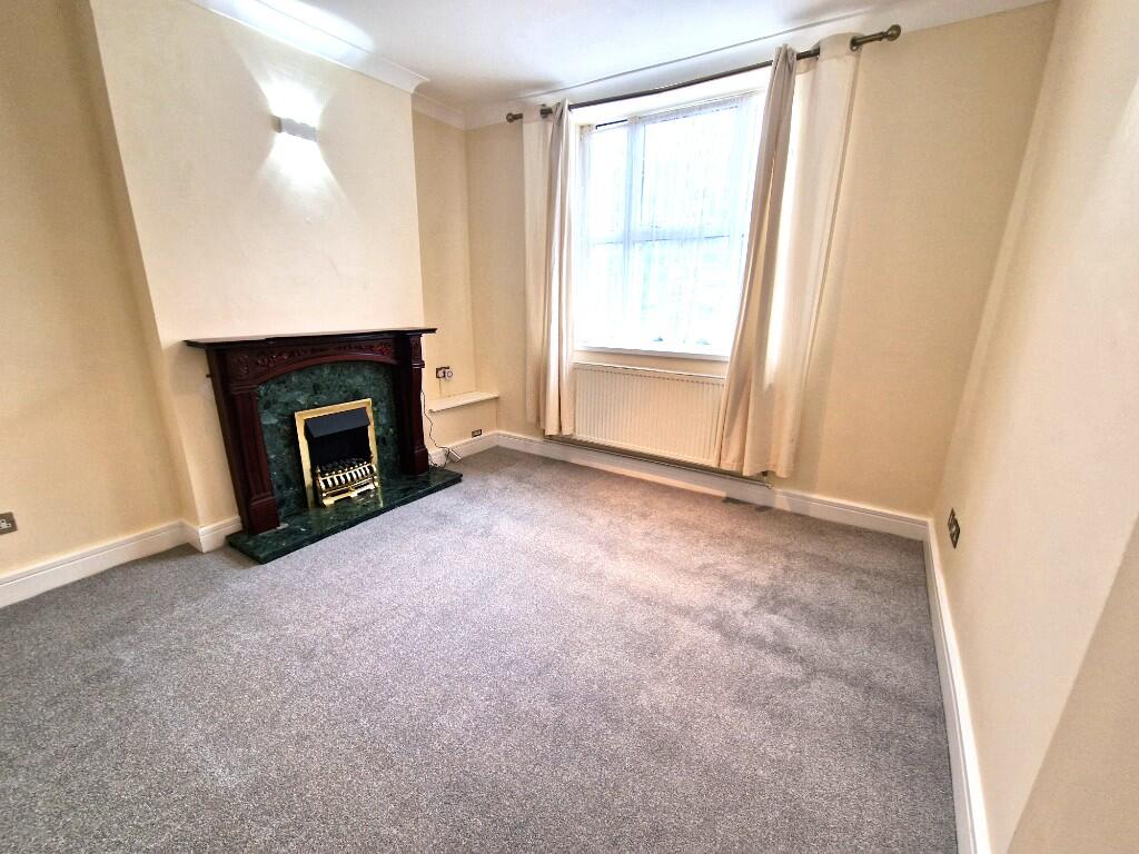 Railway Street, LLANHILLETH, NP132JD