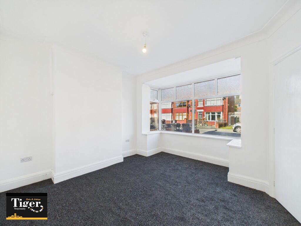 CAM02176G0-PR0503...