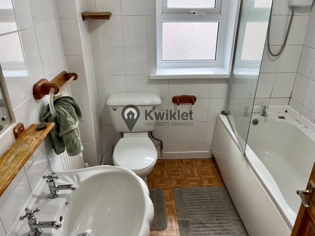 eZy Watermark_04-09-2022_10-32-47pm