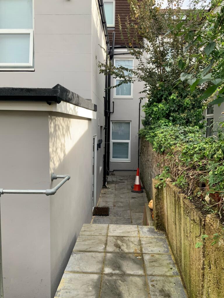 67 Bernard - Garden 3