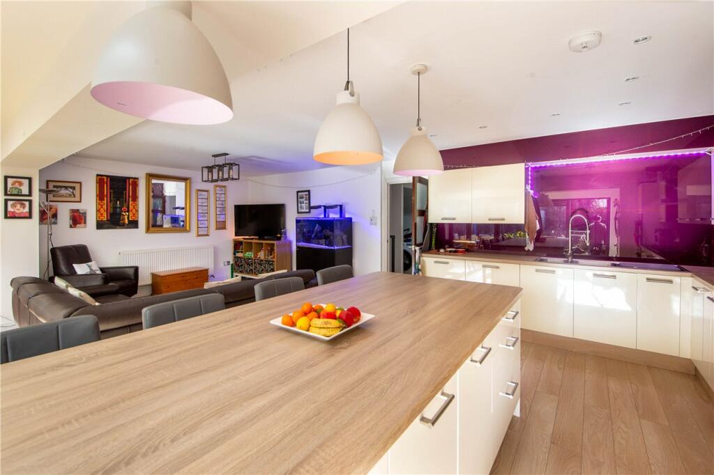 Kitchen/Living/Diner