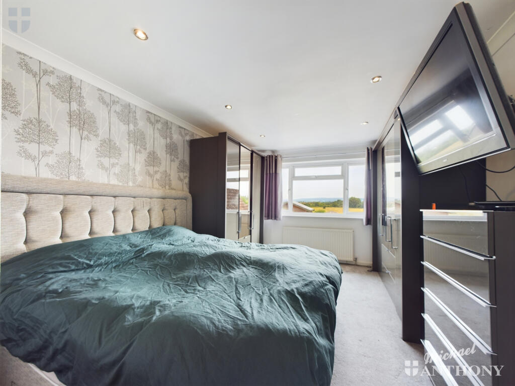 CAM01064G0-PR0399-STILL022