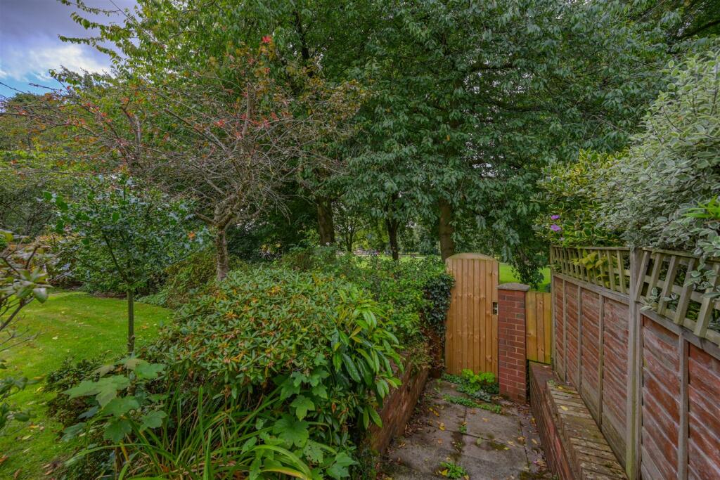 8 Erasmus Way (10 of 40).jpg