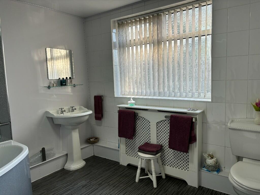 Bathroom side 1