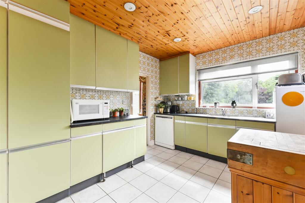 COPSE EDGE, 22- (11).jpg