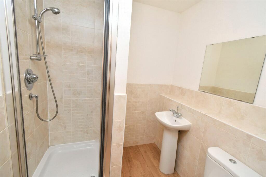 Bed 1 En-Suite