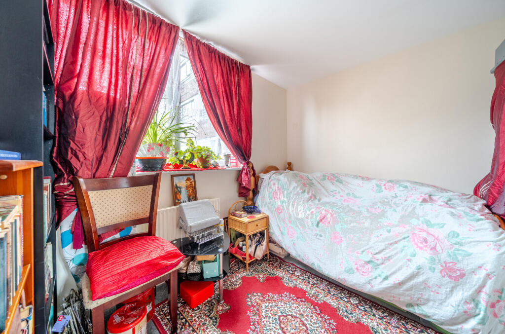 1358320-9-68d3c69...