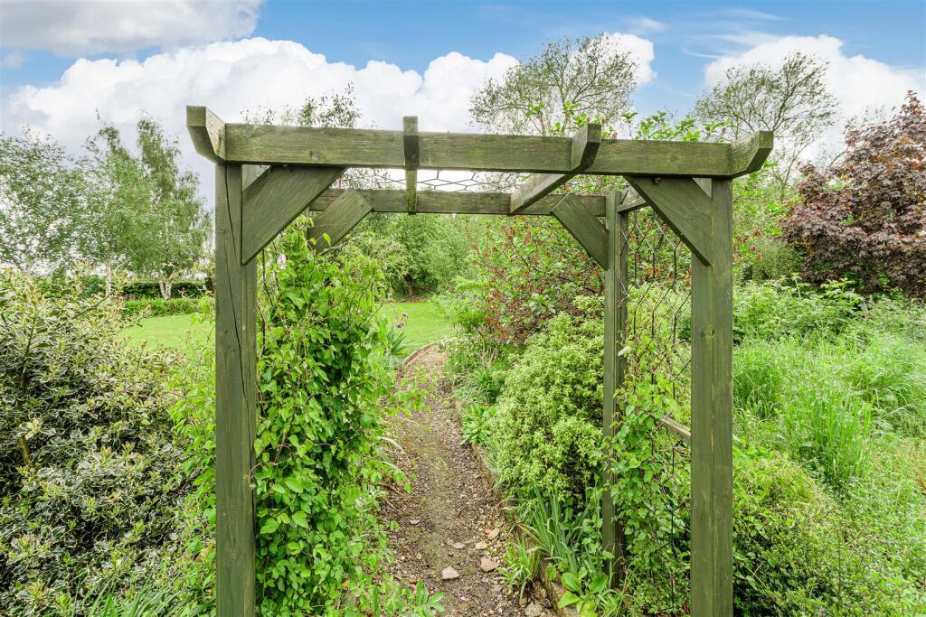 The Hayloft, Sheepy Magna