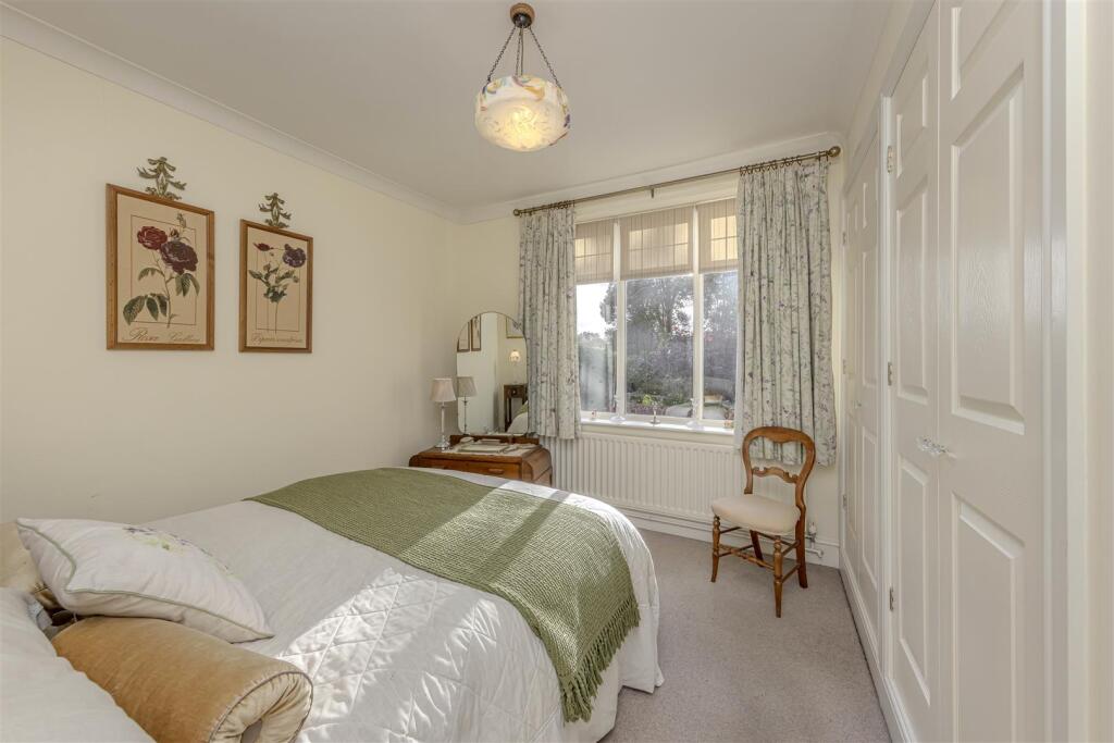 _Bedroom
