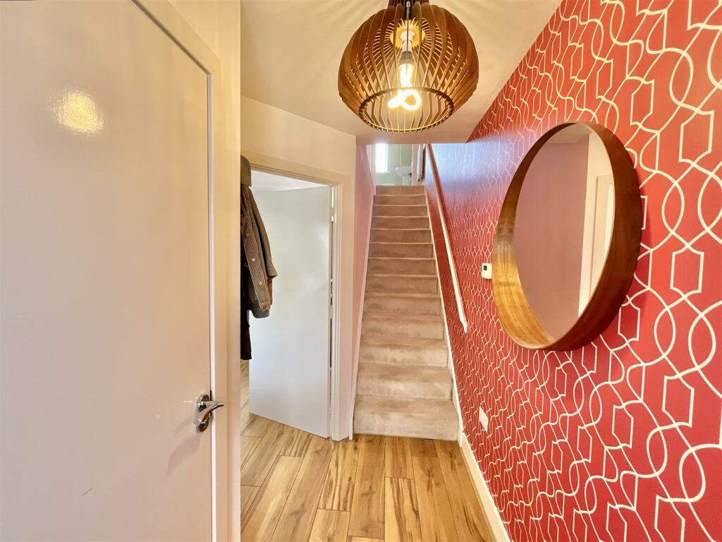 ENTRANCE HALLWAY