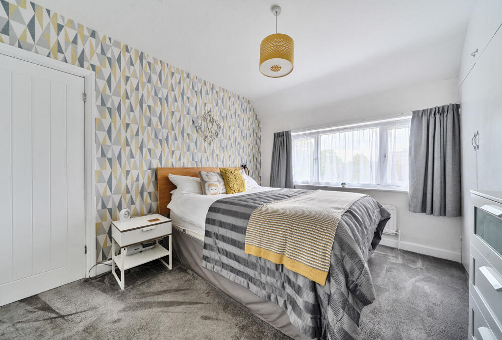 1303852-10-6842b7...