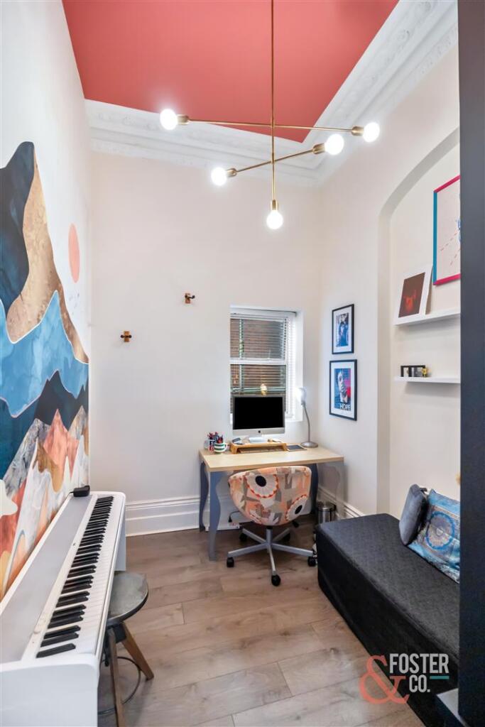 Cromwell Road 16 Flat 1-018.jpg