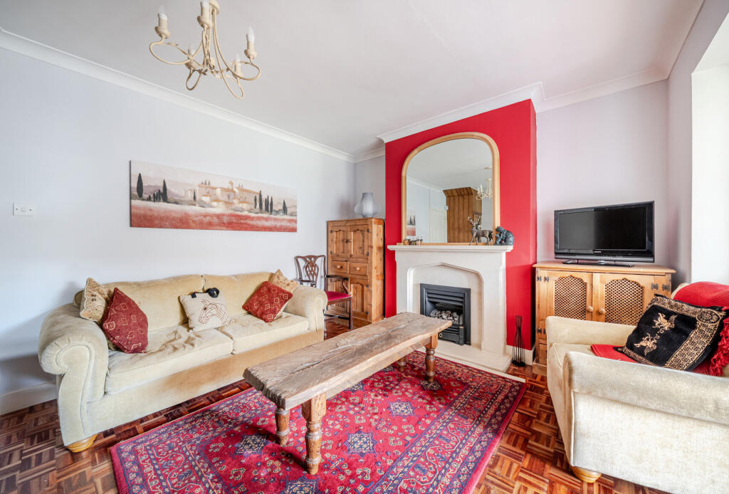 1373795-10-6900cd...