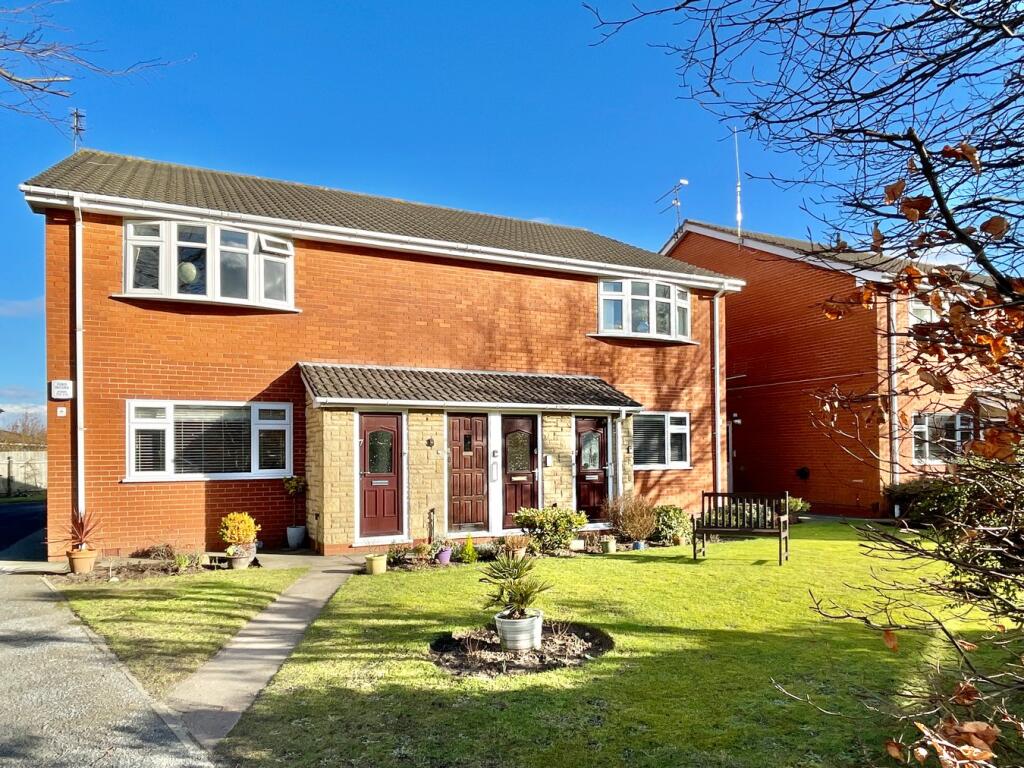 Ranslett Court - external