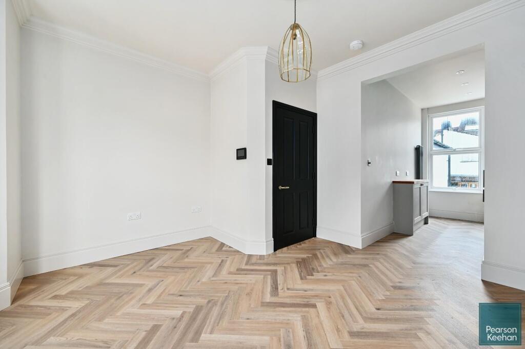 Flt2, 80 Westbourne st. BN3 (4).jpg