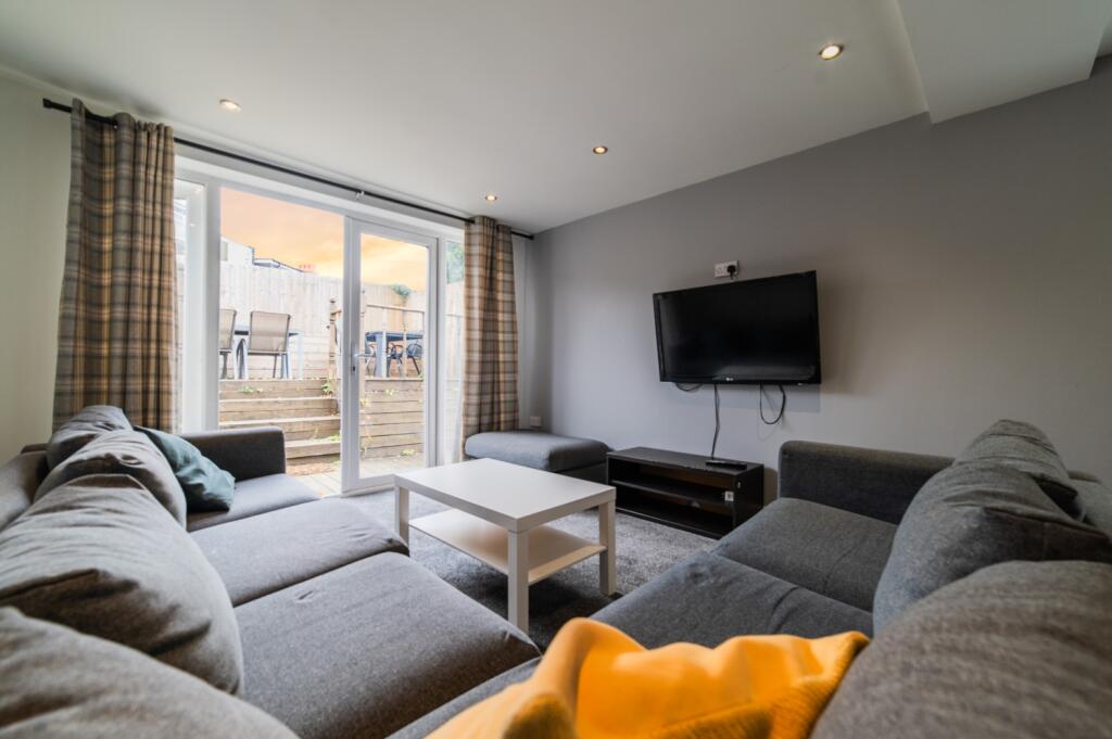 another student property from Award winning CPS HO