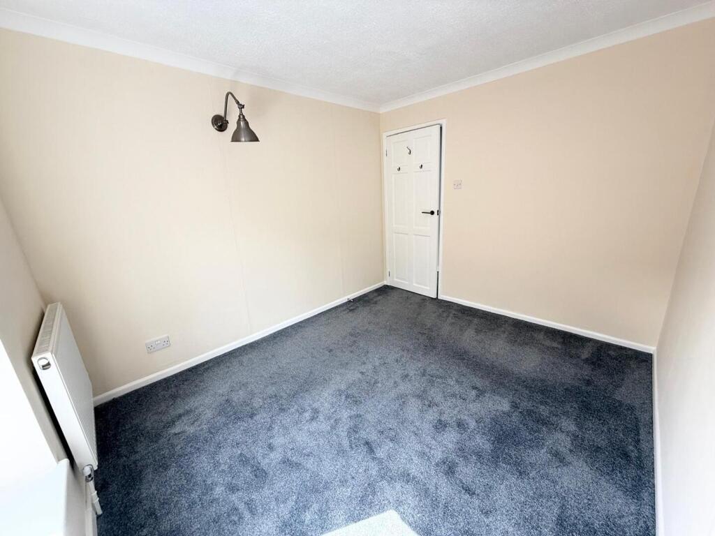 WhatsApp Image 2025-09-10 at 13.02.41_c628a89e.jpg