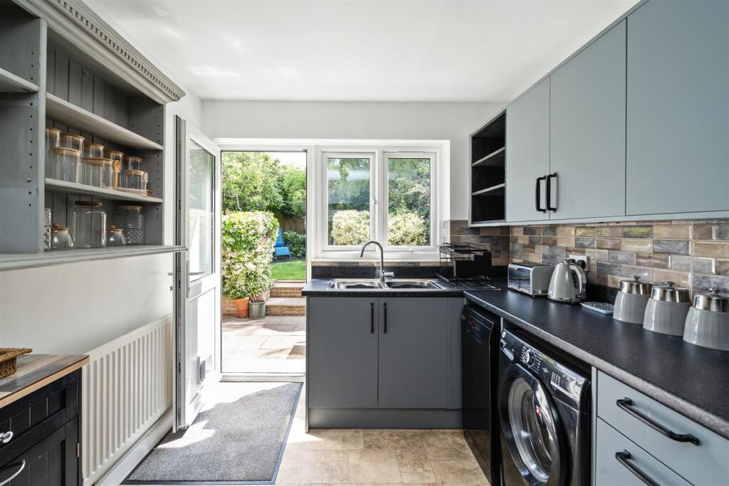 1a Marsden Close, Olton_21.jpg