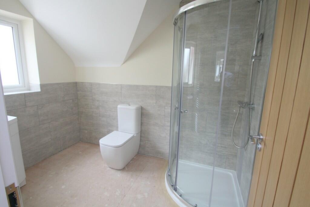 En Suite 2