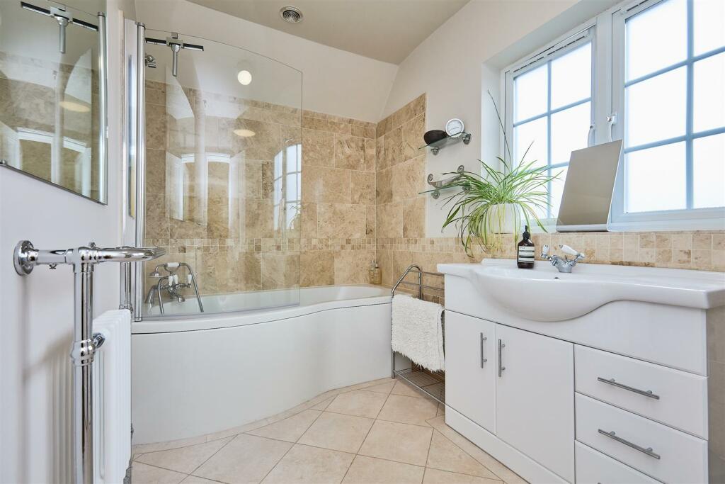 Crowhurst Gale 2024 202A5314.jpg